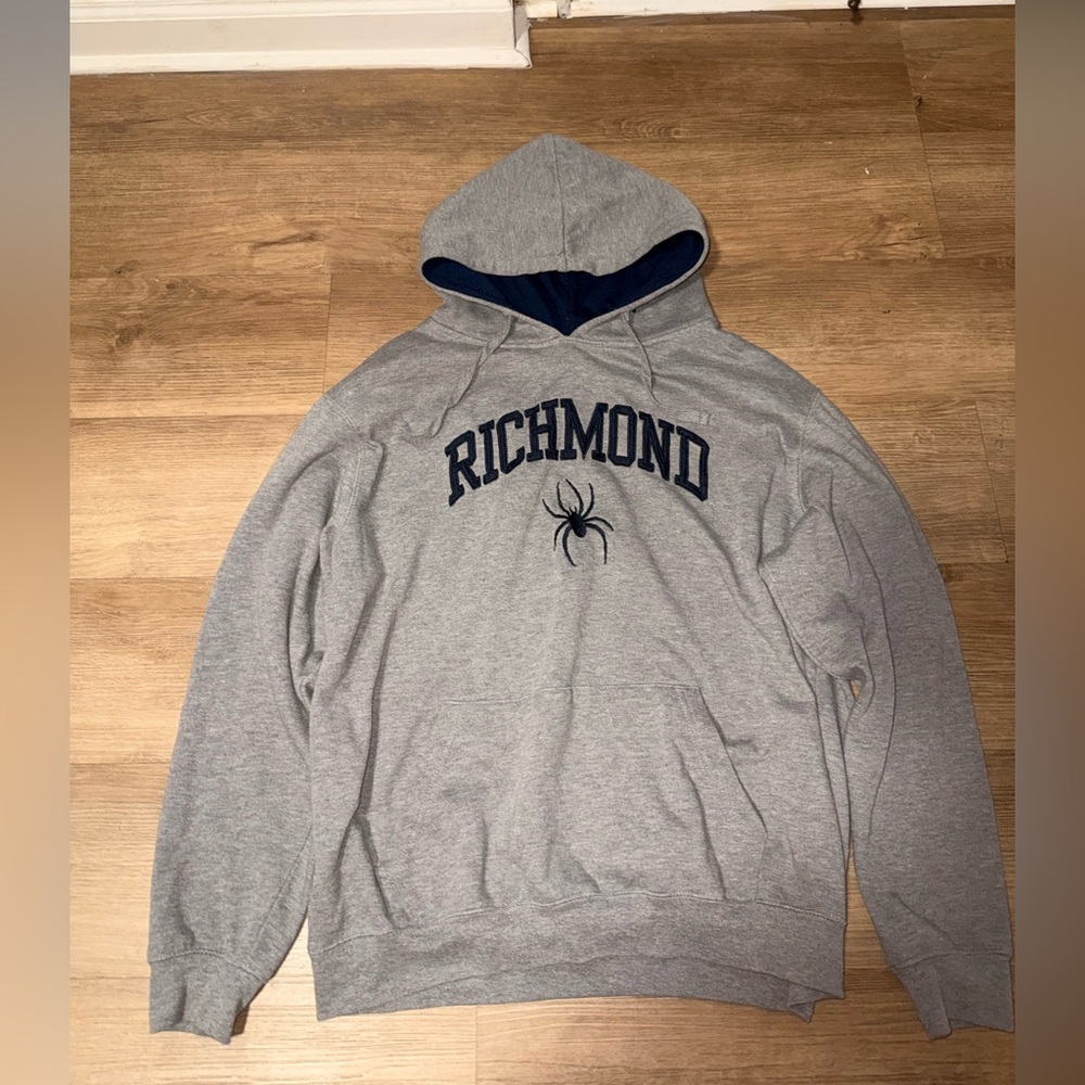 Colosseum Gray and Navy Richmond Hoodie